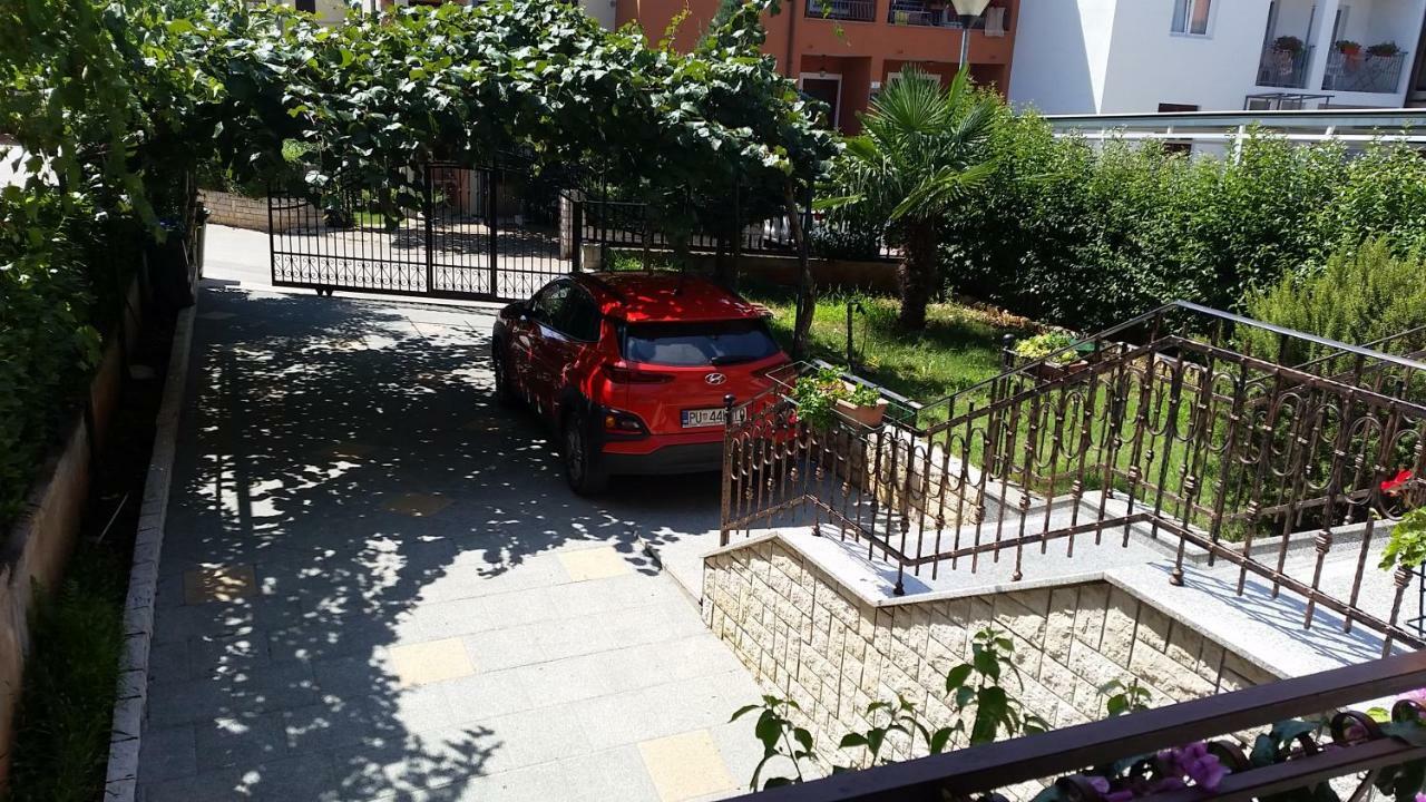 Apartment Anda Rovinj Exterior photo